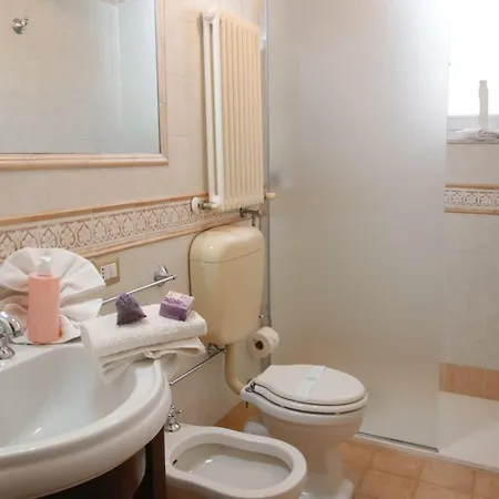 1912 Bed and breakfast